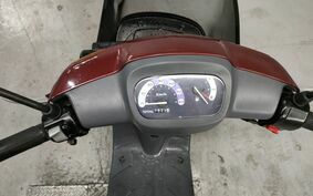 YAMAHA JOG POCHE SA08J