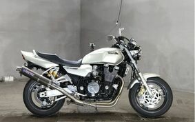 YAMAHA XJR1200 1997 4KG