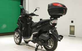 YAMAHA TRICITY 125 SE82J