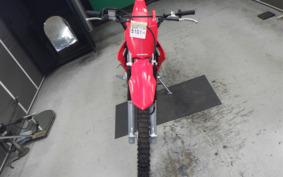 HONDA CRF125F JE03