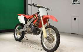 HONDA CR250R ME03