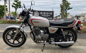 YAMAHA XS400 2A2