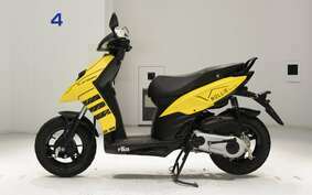 APRILIA SR125 STORM