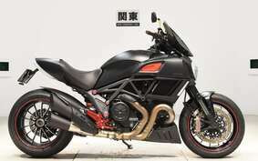 DUCATI DIAVEL 2015 G105J