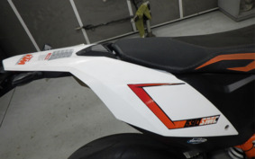 KTM 690 SMC R 2014 LST40