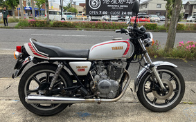 YAMAHA XS400 2A2