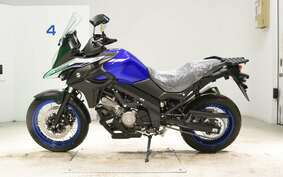 SUZUKI DL650 ( V-Strom 650 ) 2023 C733M