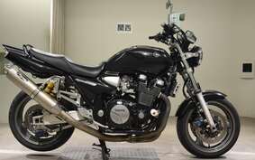 YAMAHA XJR1300 2001 RP03J