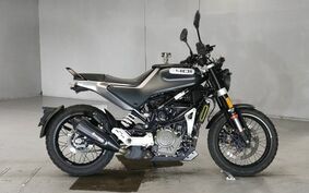 HUSQVARNA  スヴァルトピレン401 2021 JUJ4