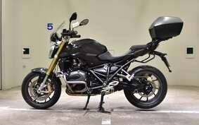 BMW R1200R 2016 0A04