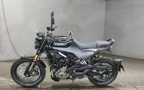 HUSQVARNA  スヴァルトピレン401 JUJ4