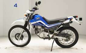 YAMAHA SEROW 225 Gen.3 DG08J