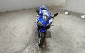 YAMAHA YZF-R125 RE06