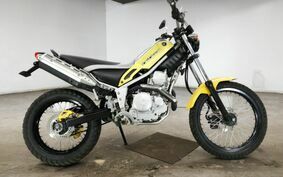 YAMAHA TRICKER DG10J