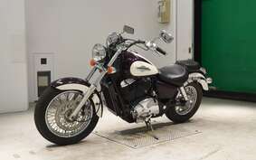 HONDA SHADOW 1100 1996 SC32