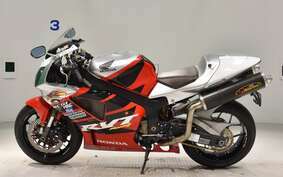 HONDA RVT1000R 2000 SC45