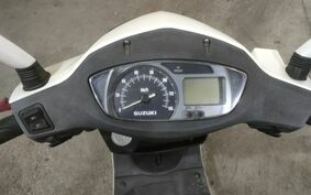 SUZUKI GSR125 不明