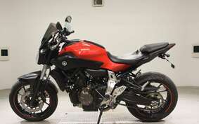 YAMAHA MT-07 2014 RM07J