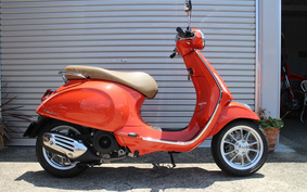 VESPA PRIMAVERA 125