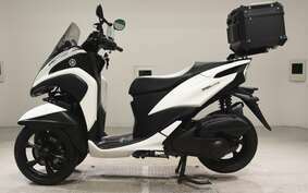 YAMAHA TRICITY 125 SEC1J