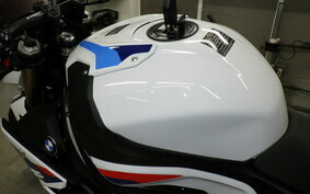 BMW S1000R M PACKAGE 2021 0E51