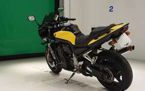 YAMAHA FZS1000 FAZER 2003