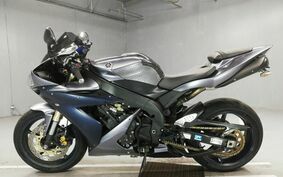 YAMAHA YZF-R1 2005 RN12