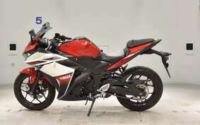 YAMAHA YZF-R25 RG10J