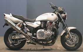 YAMAHA XJR1300 2000 RP01J