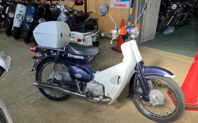 HONDA C90 SUPER CUB DX HA02