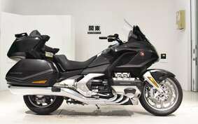 HONDA GL 1800 GOLD WING TOUR DCT 2021 SC79