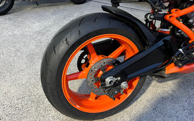 KTM 1190 RC8 R 2011 VR540