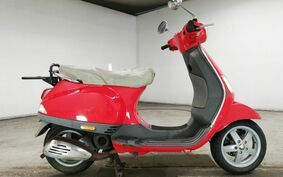 VESPA LX50 C381