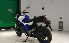 SUZUKI GLADIUS 2012 VK58A