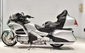 HONDA GL 1800 GOLD WING 2013 SC68