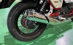 MOTO GUZZI V7 RACER 2013