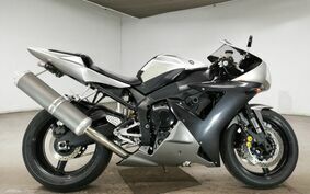 YAMAHA YZF-R1 2004 RN09