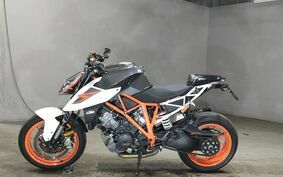 KTM 1290 SUPER DUKE R 2017 V39