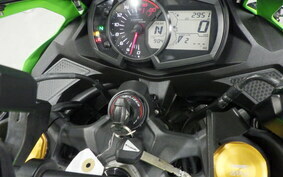 KAWASAKI ZX-25R ZX250E