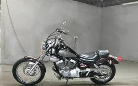 YAMAHA VIRAGO 250 3DM