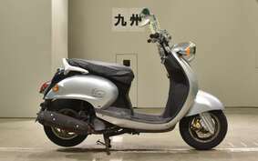 YAMAHA VINO 125 SE24