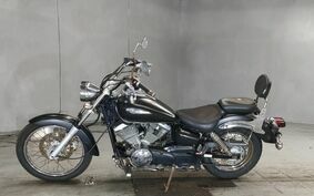 YAMAHA DRAGSTAR 250 VG02J