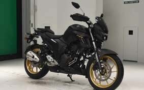 YAMAHA FZS25