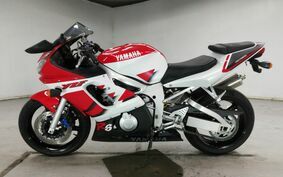 YAMAHA YZF-R6 1999 RJ03