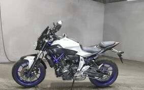 YAMAHA MT-07 2015 RM07J