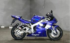 YAMAHA YZF-R1 2000 RN041