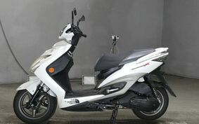 YAMAHA CYGNUS 125 X SR SE44J