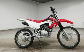 HONDA CRF125F JE03