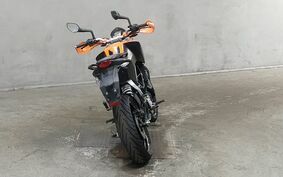 KTM 125 DUKE JGA