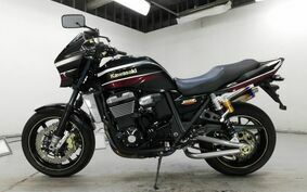 KAWASAKI ZRX1200 Daeg 2013 ZRT20D